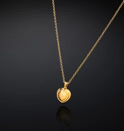 BOLD PENDANT NECKLACE