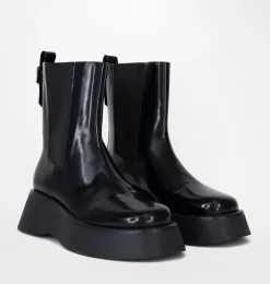 CHELSEA BOOT