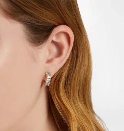 CLASSIC SMALL HOOP EARRINGS