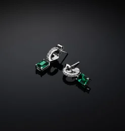 EARRINGS WITH EMERALD PENDANT