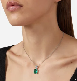 EMERALD PENDANT NECKLACE