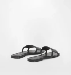 EYELIKE SANDALS