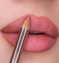 LIP LINER - KISS MARKER 03