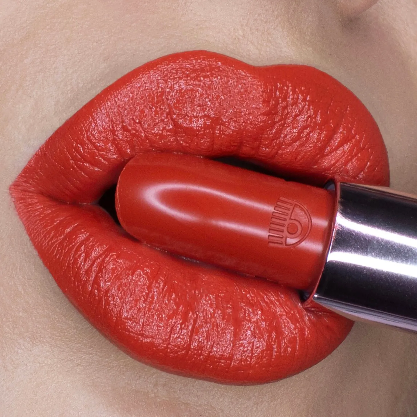 LIPSTICK - KISS FIERCELY 11