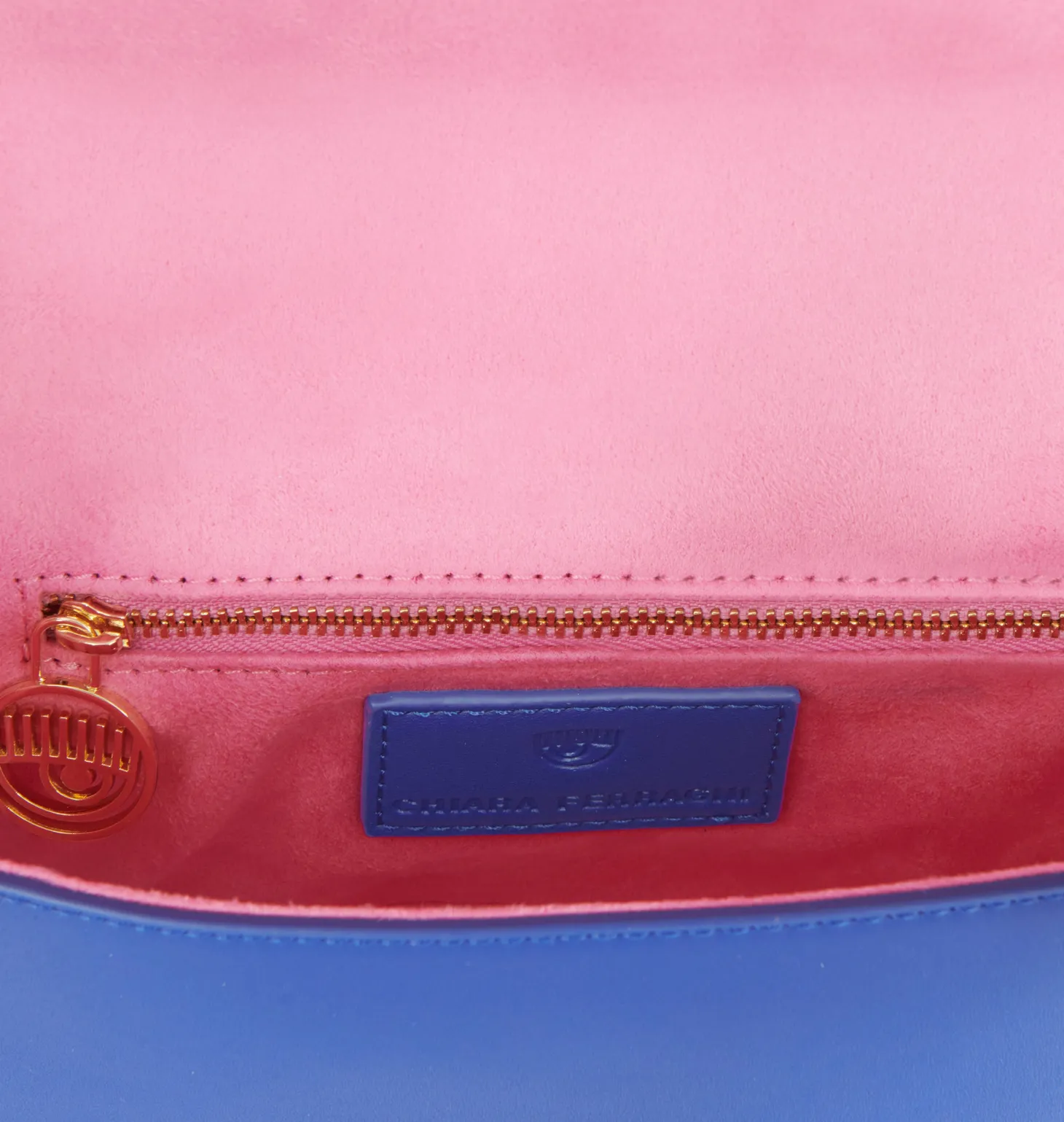 SMALL EYELIKE BAG